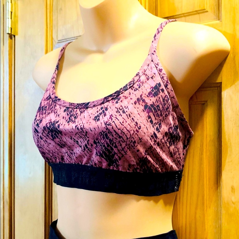 Victoria Secret PINK sports bra